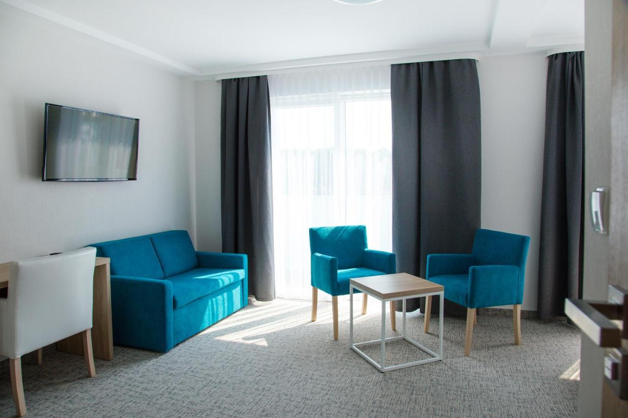 Osrodek Sea Star Premium Hotel Sarbinowo Buitenkant foto